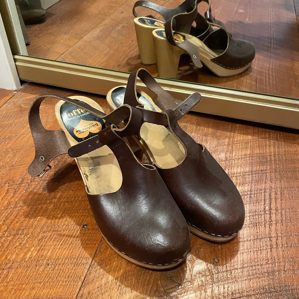 Swedish Hasbeen clogs